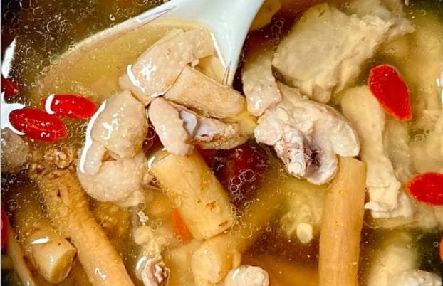中国十大药膳鸡：美味与养生的完美结合