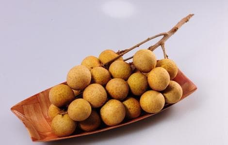 新鲜桂圆和干桂圆哪个有营养 区别有哪些