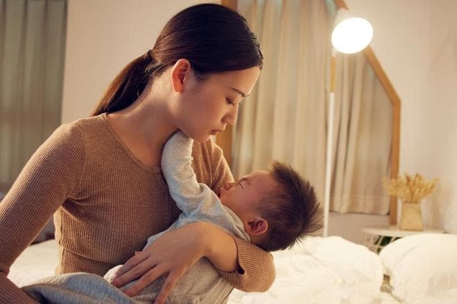 婴儿不明原因大哭，肠胀气还是肠绞痛？新手父母这样分辨