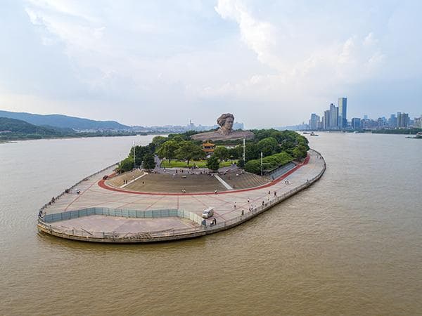 长沙橘子洲“黄牛”问题引发关注，景区预约详情全解析