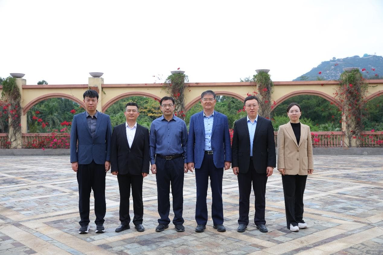 “柴油车排放污染控制”荣获2024年度中国科学院杰出科技成就奖