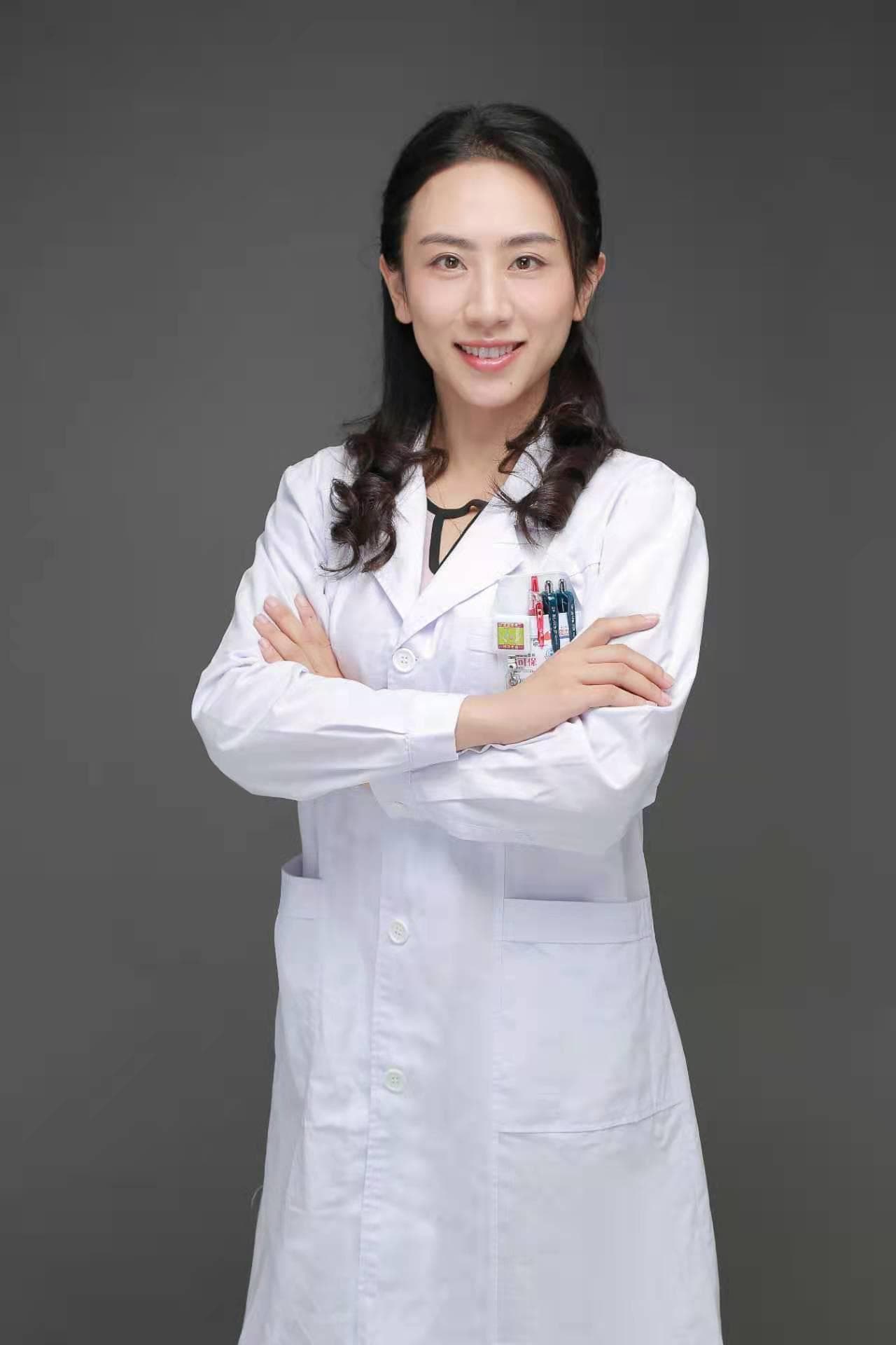 鼻涕是青绿色，喉咙疼是什么原因，怎么办