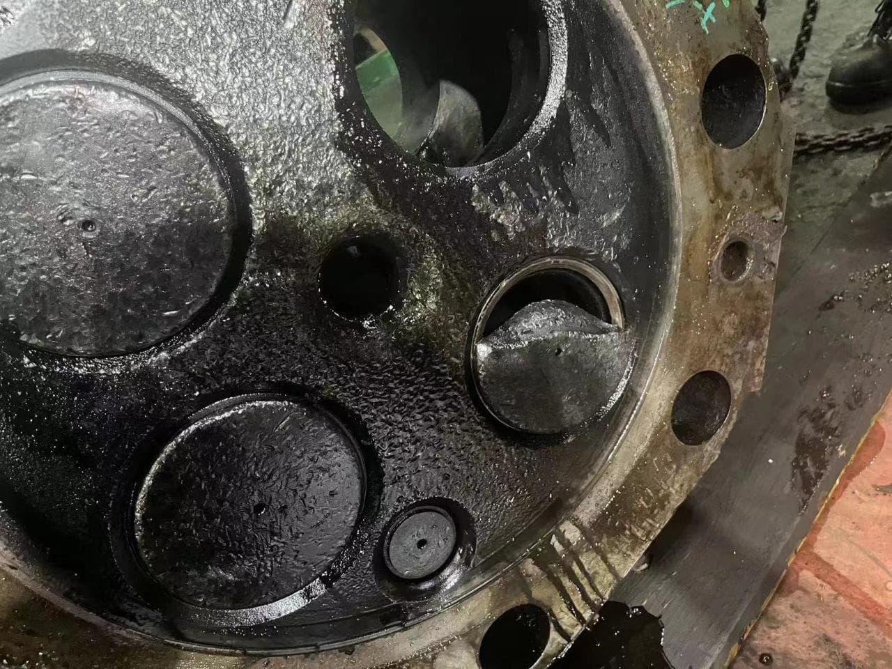 案例分析：主机排气阀损坏导致船舶漂航