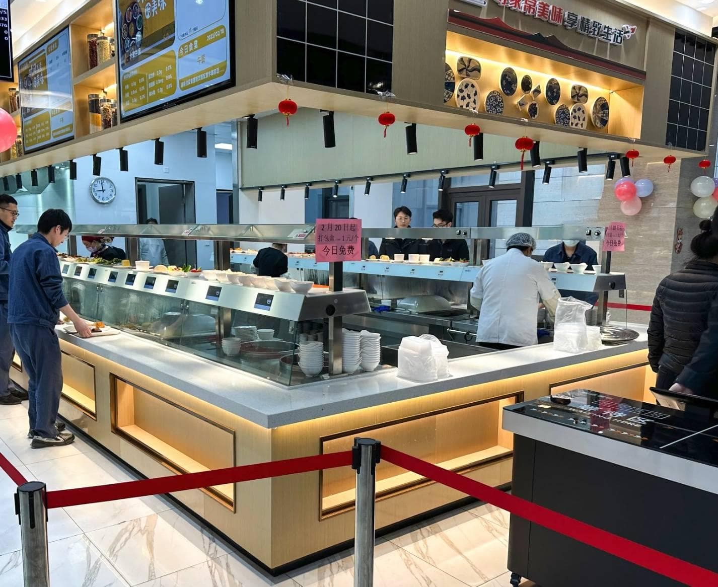 高校食堂托管的营养配餐与健康促进