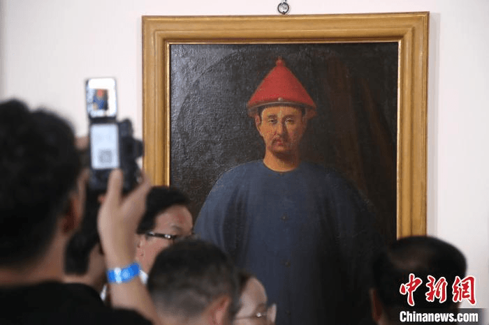 《康熙大帝肖像》“御驾回銮”，带来一段“西学东渐”的故事