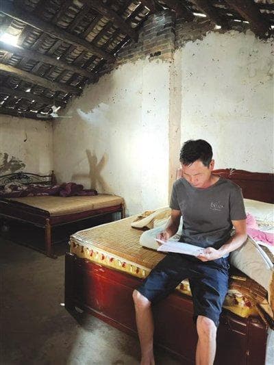 11年奔波“黑户”男孩落户难