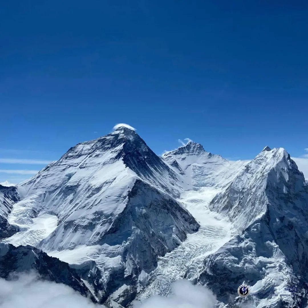 曾致49人遇难的它，又来“破坏”珠峰登山季