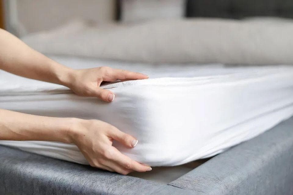 医生建议睡“硬点的床”，到底是多硬？
