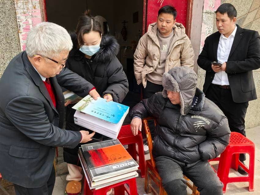 文化传承之路：致敬云梦睡虎地秦简发现人张泽栋