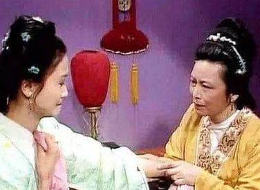 红楼梦中林黛玉的家世怎么样？与贾府相比如何？