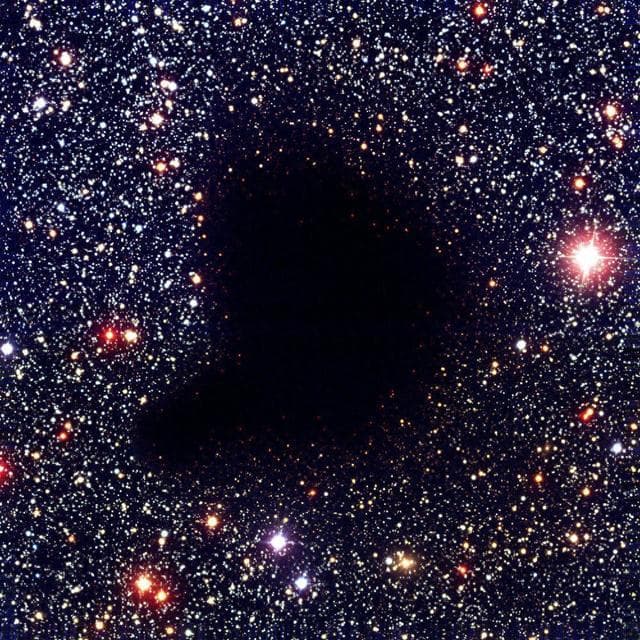 宇宙禁区牧夫座空洞，直径3.3亿光年，里面一个星系都没有？