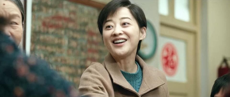 梅婷演绎《六姊妹》，何家丽成家庭顶梁柱