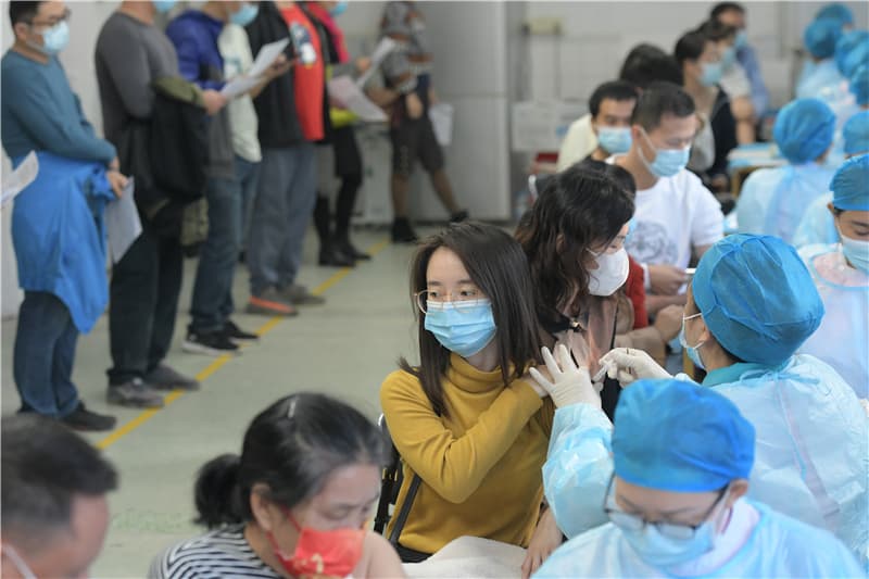 中山启动新冠疫苗序贯加强免疫接种！第三针有了新选择