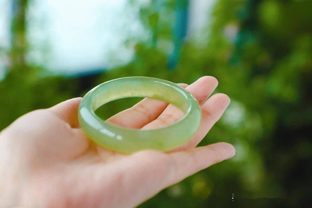 老话说“玉不过手、金不离目、手不指鱼”，是啥意思？有道理吗？