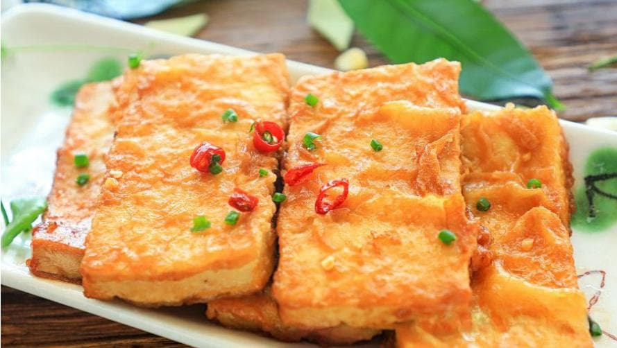 锅塌豆腐：鲁菜经典名菜的制作工艺与历史渊源
