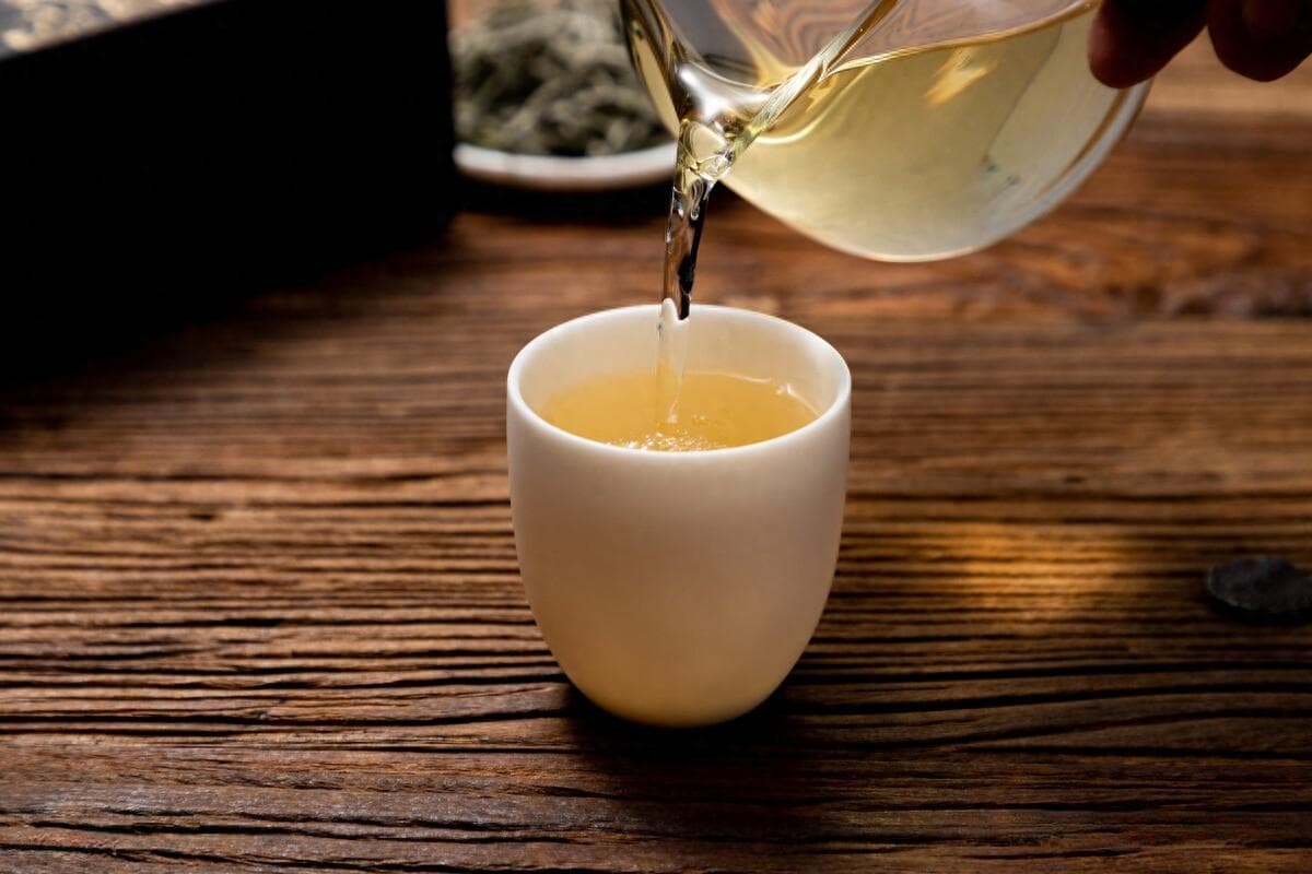 茶中的美女：白毫银针是什么茶？场地及制作工艺你了解多少