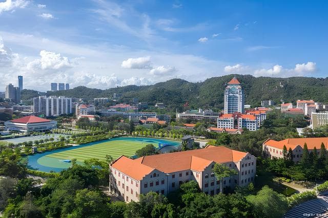 福州大学探秘：校园设施、学术实力与就业前景解析