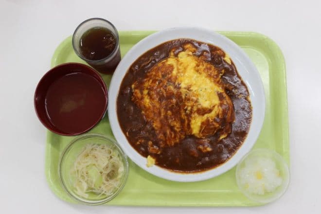 日本人气大学食堂大盘点：从寿司到咖喱，一文看遍校园美食天堂