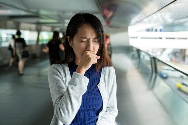 咳嗽出来白痰是怎么回事