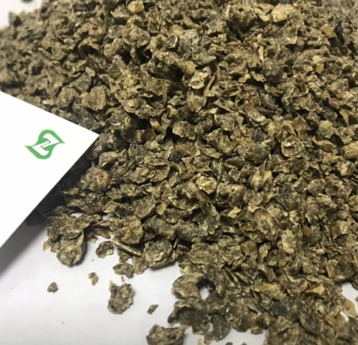 牛胎衣不下怎么办？多种实用处理方法详解
