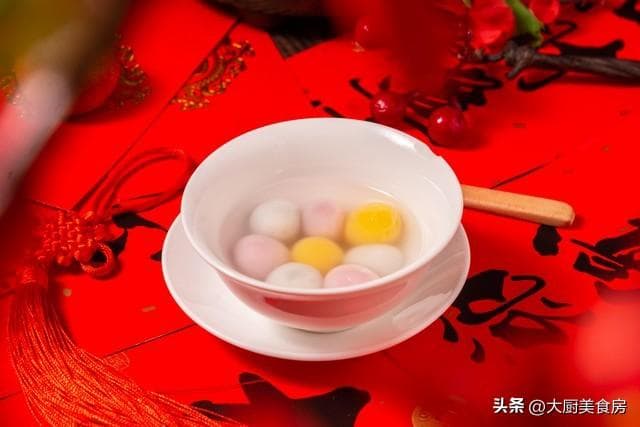 正月十五元宵节，5个属相要“躲月”，牢记做2事忌3事，遵循传统