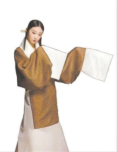 史上最具原则的服饰，为什么“形秦神楚” | 服饰变迁话“三交”①