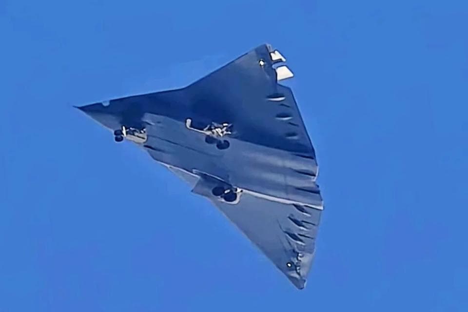 港媒：中国科学家成功研发16倍音速航空煤油发动机，世界第一台！