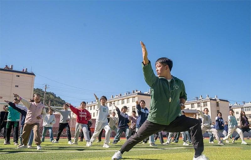 教育部：体育教师应享受与其他学科教师同等待遇