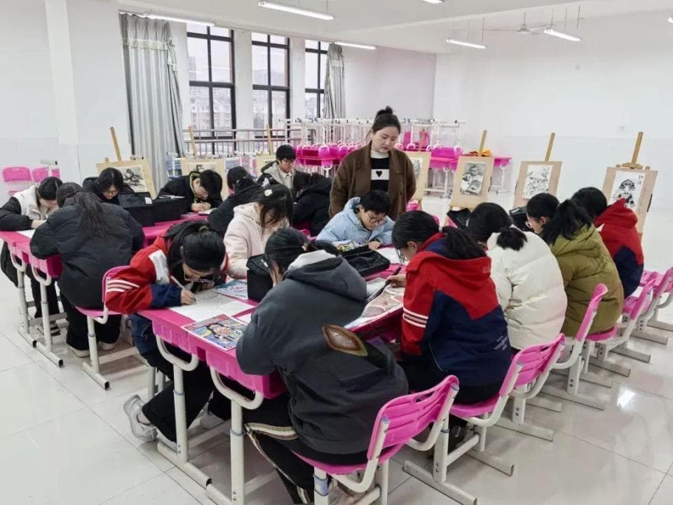六安中学多彩社团活动，绽放个性之花