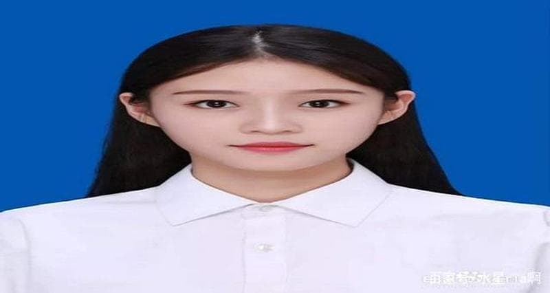 蓝底照片参数色号—蓝底证件照标准参数指引，清晰呈现个人风范