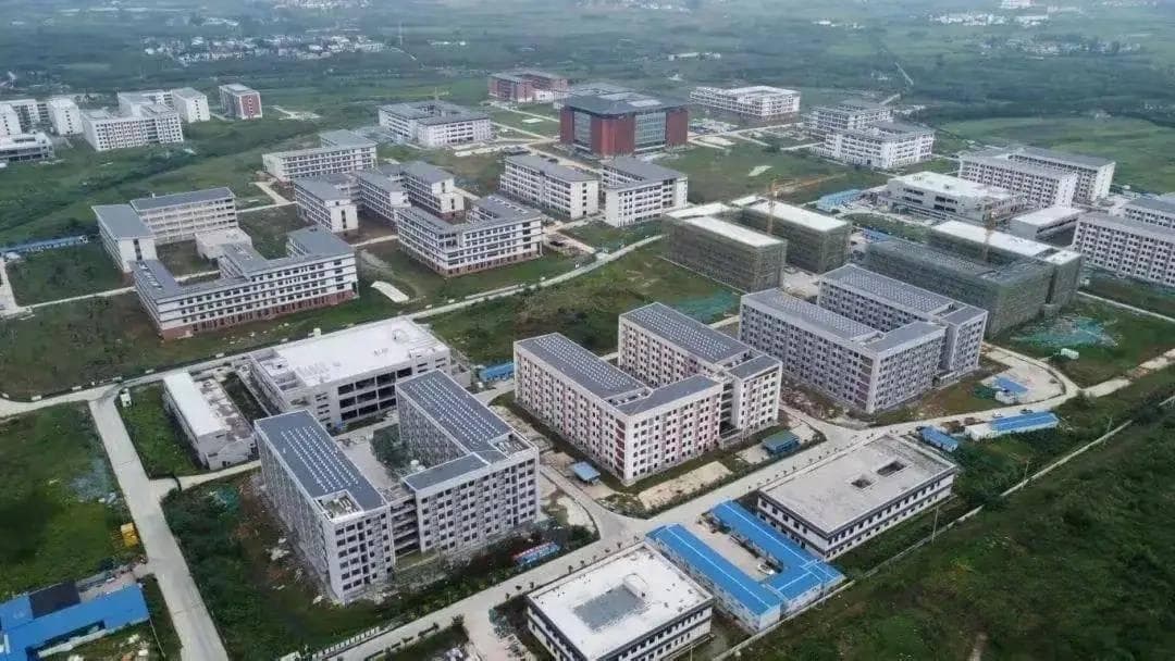 湖北文理学院更名湖北交通大学，新校区占地2928亩取得积极进展