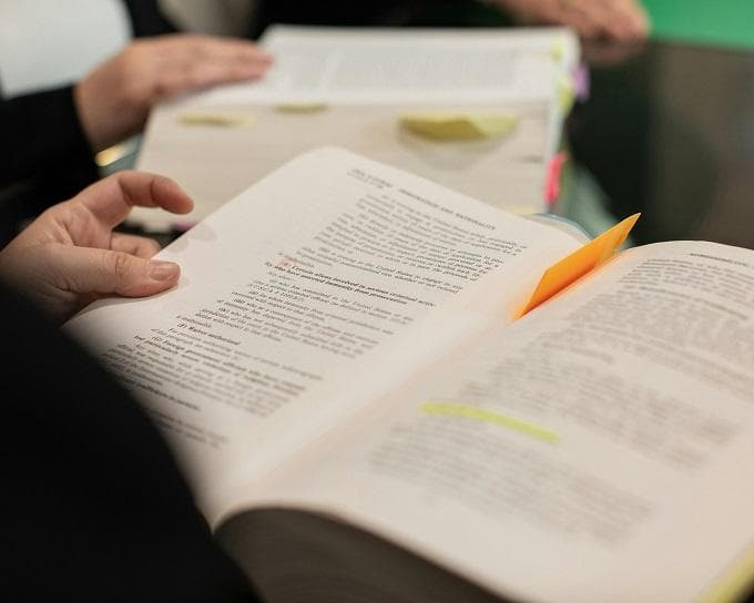 大学英语六级语法：使役动词后的宾语补足语