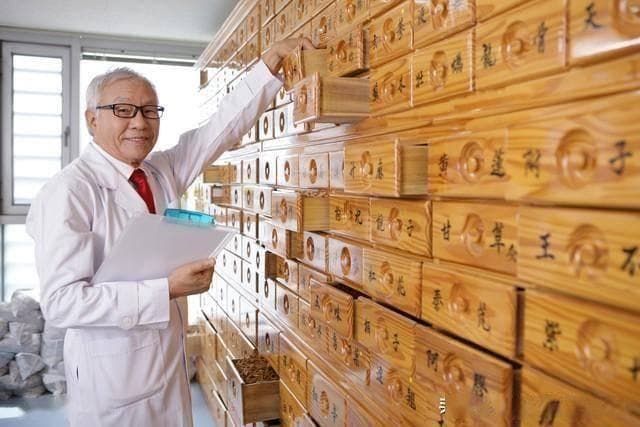 庭审辩论技巧与策略运用