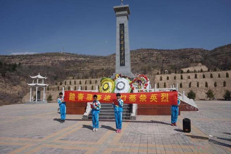 甘肃清明节习俗：上坟