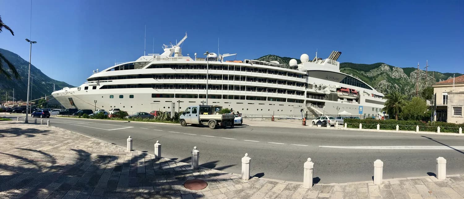 黄金游轮：长江三峡上的移动五星级酒店