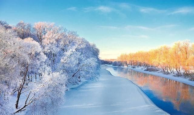 新疆冬季旅游景点大盘点：从北到南尽览千里冰封万里雪飘