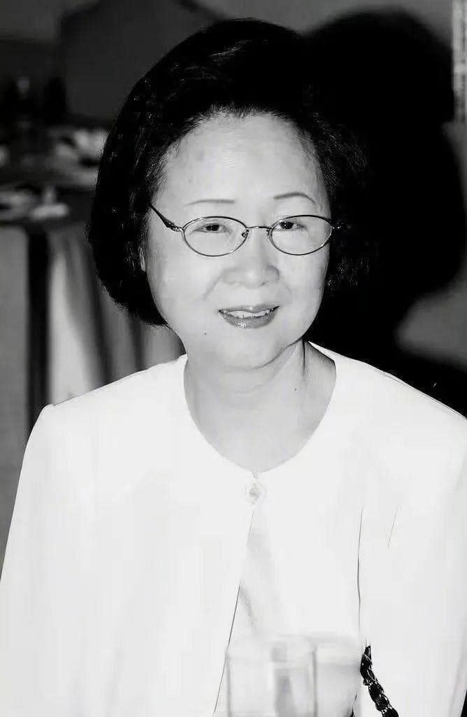 琼瑶留给世界的最后一句话：“祝福大家，活得潇潇洒洒！”