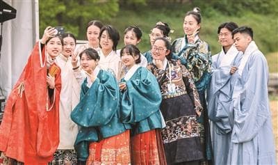 有一种风华叫中国·华服风