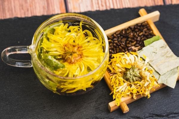 肝火胃火旺盛喝什么茶？这些茶品和食物助你滋阴降火