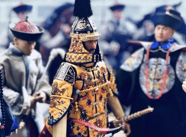清朝满臣自称"奴才"：不只是谦卑，更是统治策略