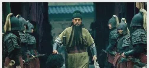 抛开演义 客观评价下历史上的关羽，真的是名气大于实力吗？