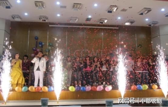 同学聚会“怪现象”：4类同学逢叫必到，3类同学怎么请都不来！