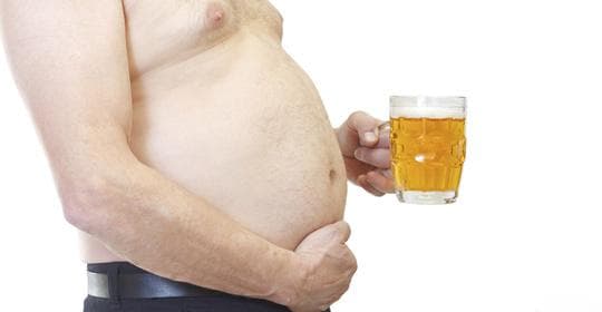 甘蔗汁：营养价值、功效、禁忌、食用方式