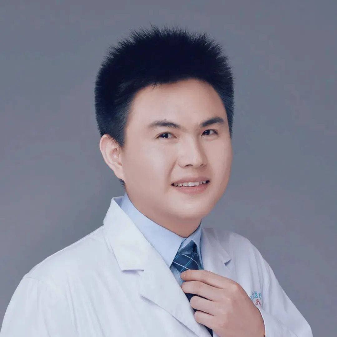 为什么顺产后的宝宝，脑袋会变长变尖？