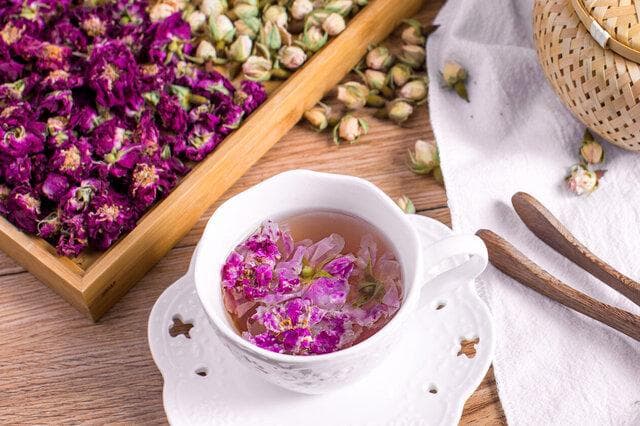 玫瑰花茶是温性还是凉性 玫瑰花茶的功效与作用及禁忌
