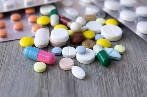胃痛期待奥美拉唑救援？注意仅对三种胃病管用，建议先去了解清楚