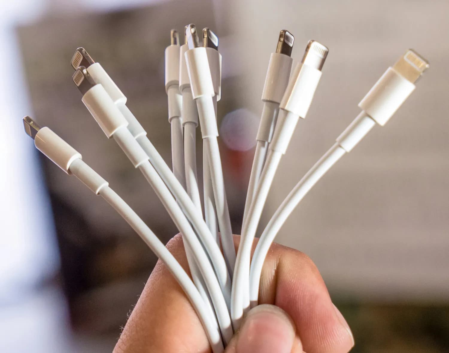 Micro-USB、Type-C、Lightning：车载U盘使用全攻略