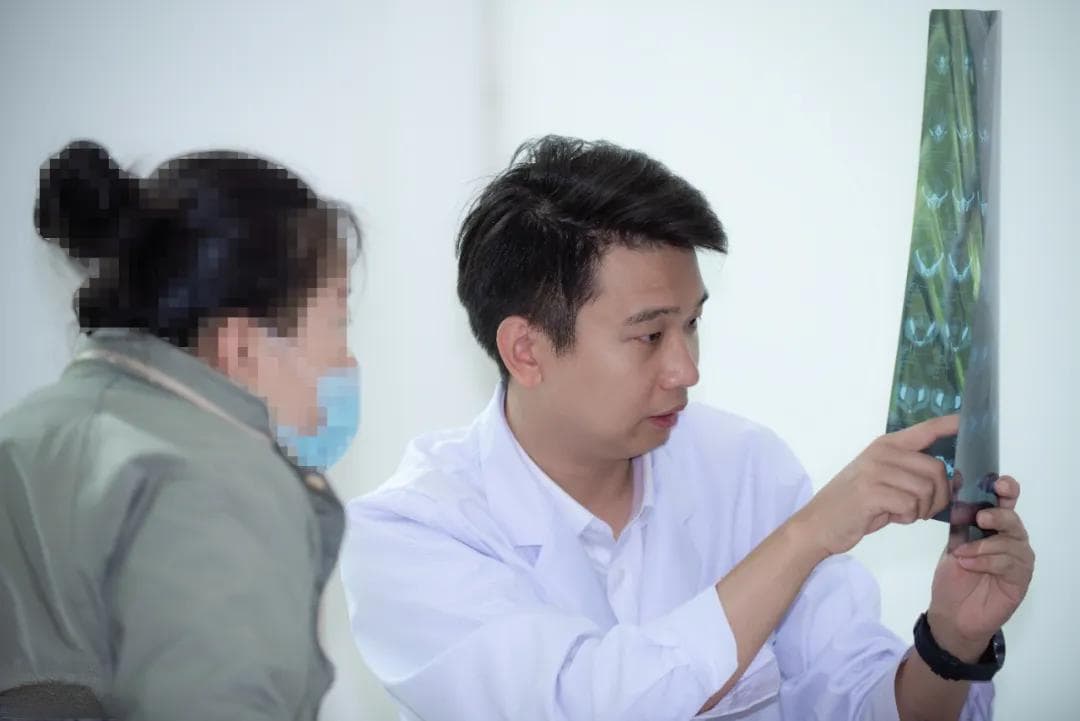 以为只是肝囊肿 一查竟然是「虫癌」