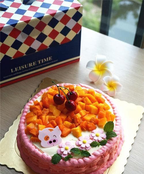 生日蛋糕放冰箱能保存几天（蛋糕冷藏时间的关键因素是什么）