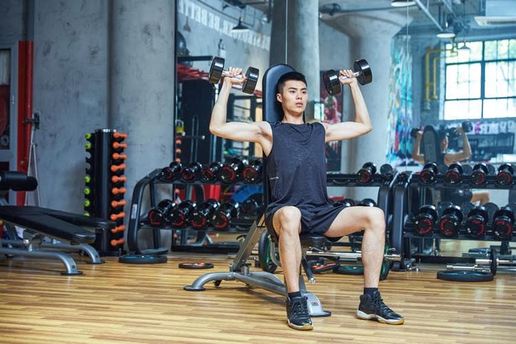 什么健身器材适合练胸肌？十类练胸肌的健身器材推荐